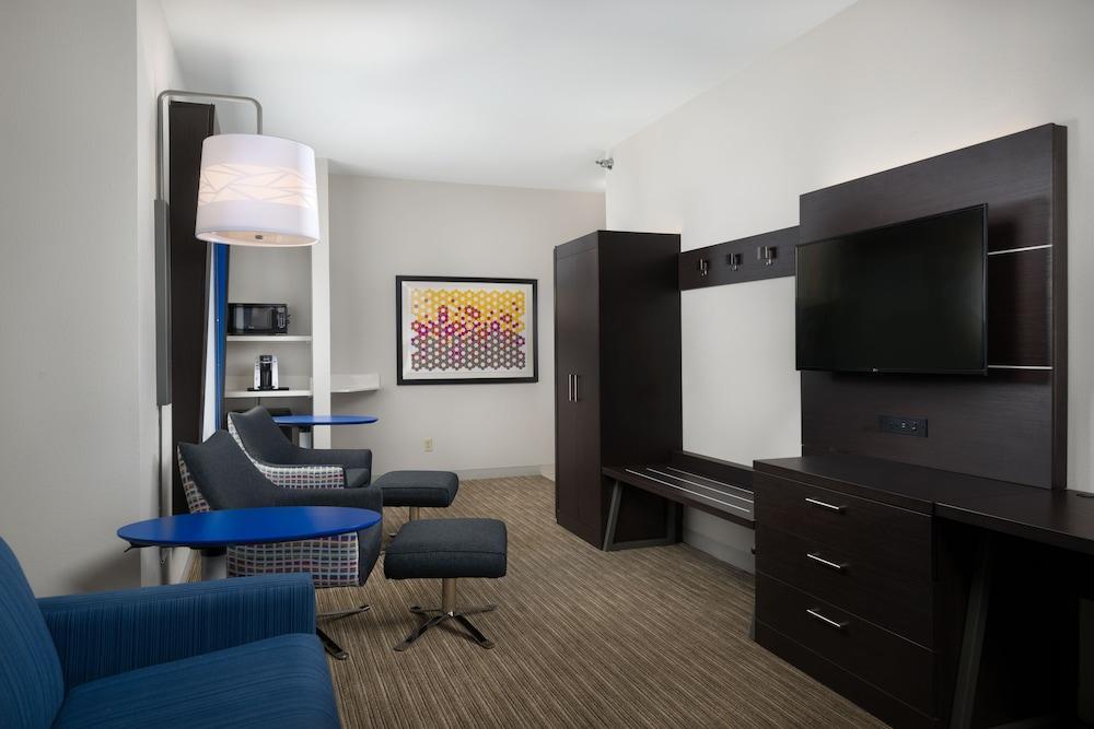 Holiday Inn Express Independence - Kansas City By Ihg Exterior photo