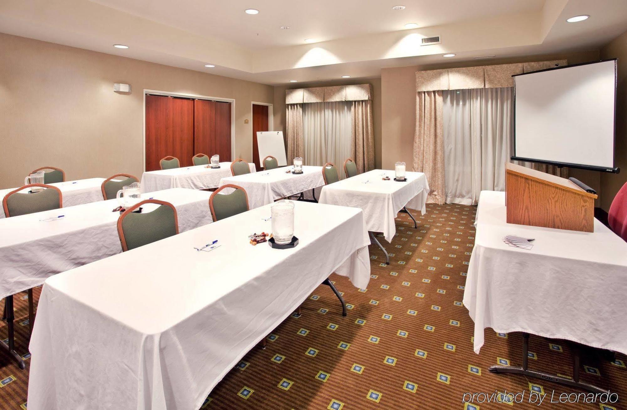 Holiday Inn Express Independence - Kansas City By Ihg Exterior photo